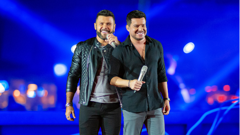 Show gratuito com Marcos & Belutti em Balneário Arroio do Silva