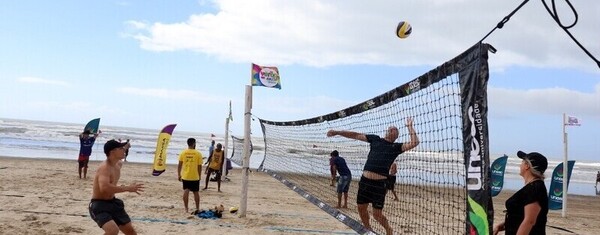 Cultura, esporte e diversão no Verão Unesc em Balneário Rincão