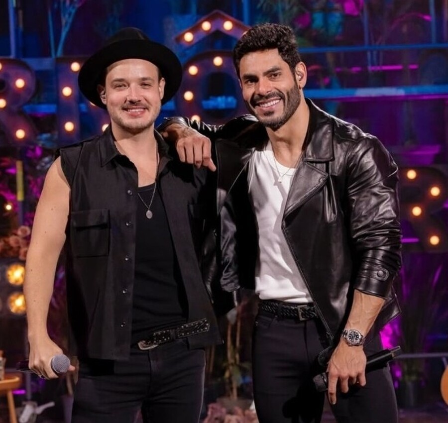  Show gratuito com Israel & Rodolffo em Jaguaruna