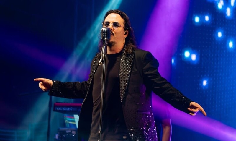 Dino Fonseca faz show em Tubarão