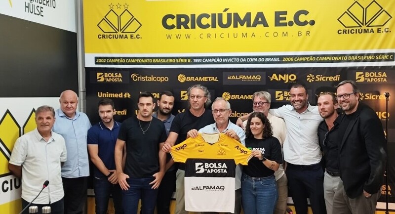 Bolsa de Apostas fortalece marketing e fecha patrocínio master do Criciúma