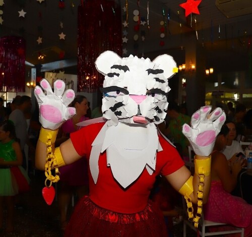 Brinquedos, guloseimas e diversão no Carnaval Infantil no Mampituba 