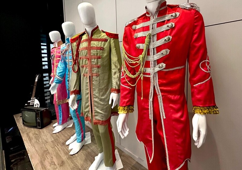 ‘Quarteto de Liverpool’: Criciúma recebe exposição sobre os Beatles