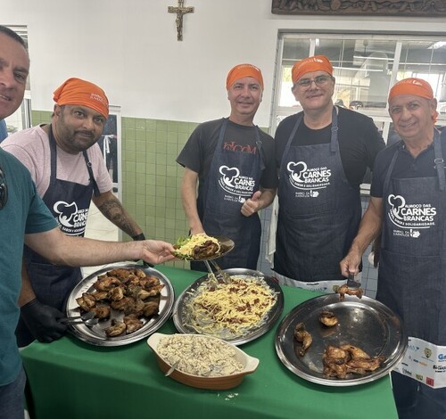 Delícias Solidárias: Almoço das Carnes Brancas no Bairro da Juventude