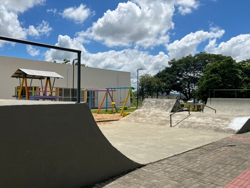 Referência no atendimento à comunidade, Praça CEU em Criciúma é revitalizada