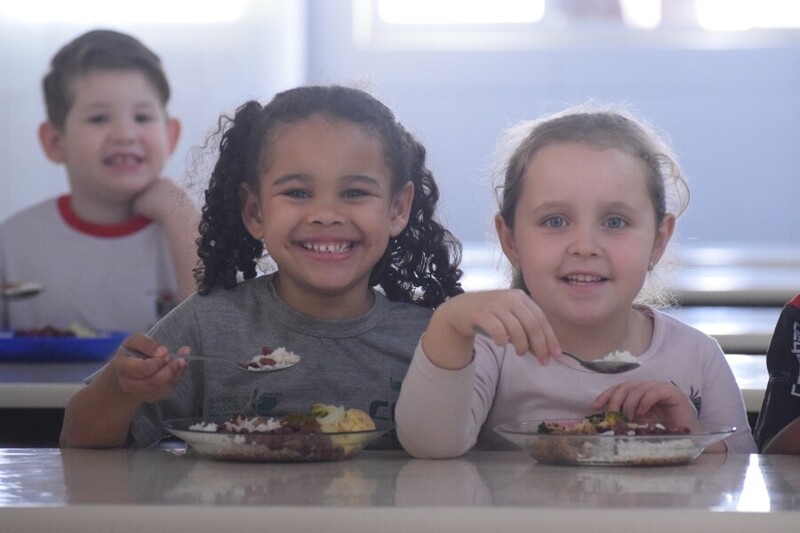 Sucrilhos e Pringles unem sabor e solidariedade na SuperAção do Bairro da Juventude