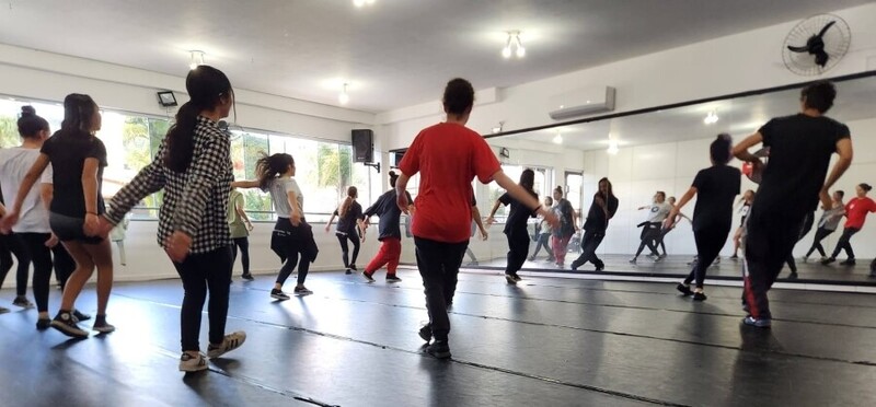 Garopaba recebe formação gratuita para agentes culturais