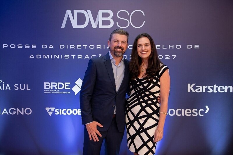 Mário Gaidzinski assume como Vice-Presidente Regional Sul da ADVB