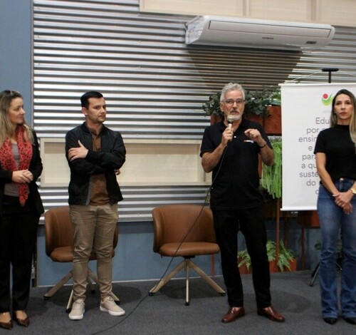 Interdesign: Acadêmicos de Design da Unesc projetam soluções para escadas urbanas de Criciúma