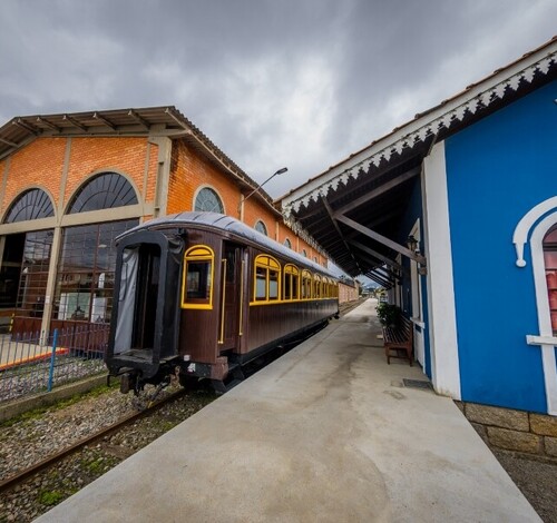 Museu Ferroviário de Tubarão recebe exposição 'Barroco, ainda'