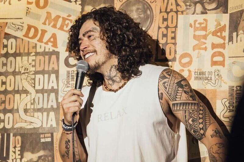 Whindersson Nunes faz show de stand-up nesta sexta em Tubarão