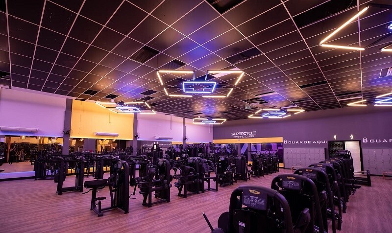 Obras corporativas impulsionam construção civil em Criciúma com novos projetos e academias