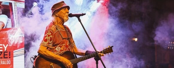 Zé Geraldo traz sucessos da MPB para jantar-show em Urussanga