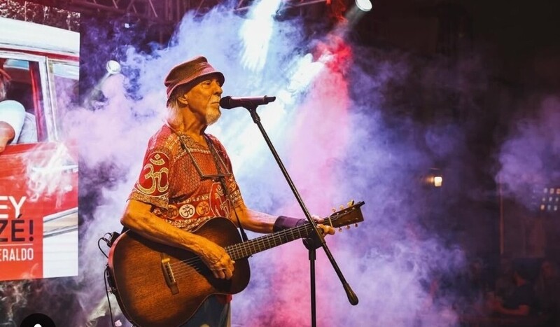 Zé Geraldo traz sucessos da MPB para jantar-show em Urussanga
