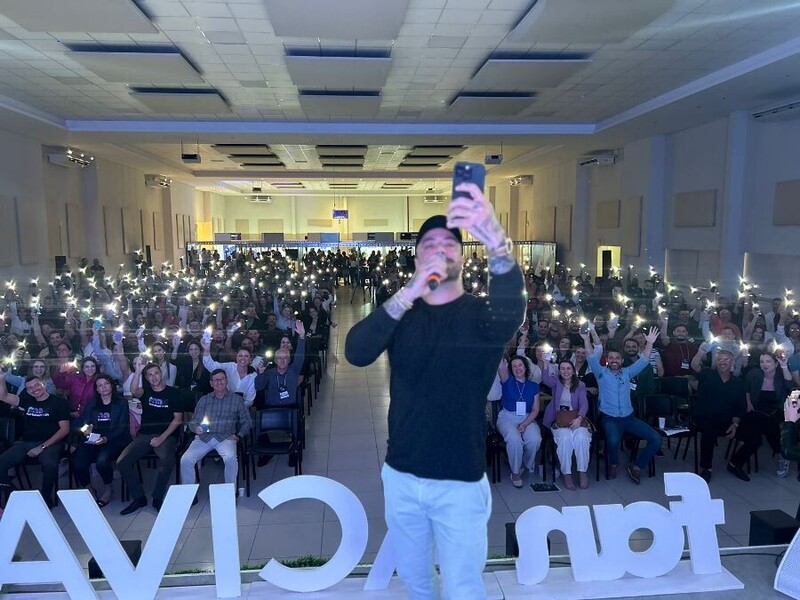 Roberto Argenta e Felipe Titto abrem Fórum Aciva de Networking