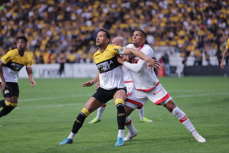 Criciúma x CRB: ingressos e como assistir ao vivo jogo da Série B 2026 gratuitamente pelo YouTube