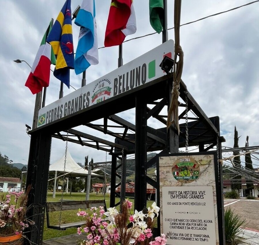 Fim de semana de Festa da Colônia Azambuja em Pedras Grandes