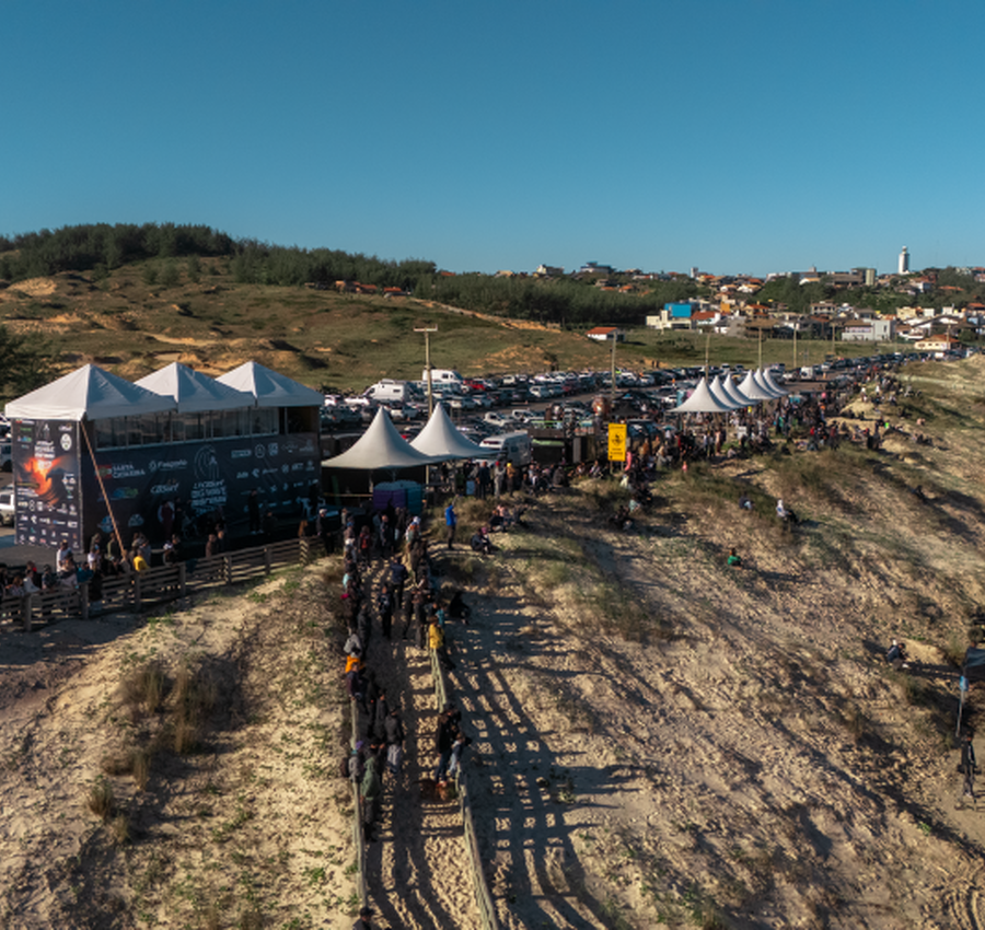Sinal amarelo em Laguna: CBSurf Big Wave Mormaii pode ter ondas gigantes históricas