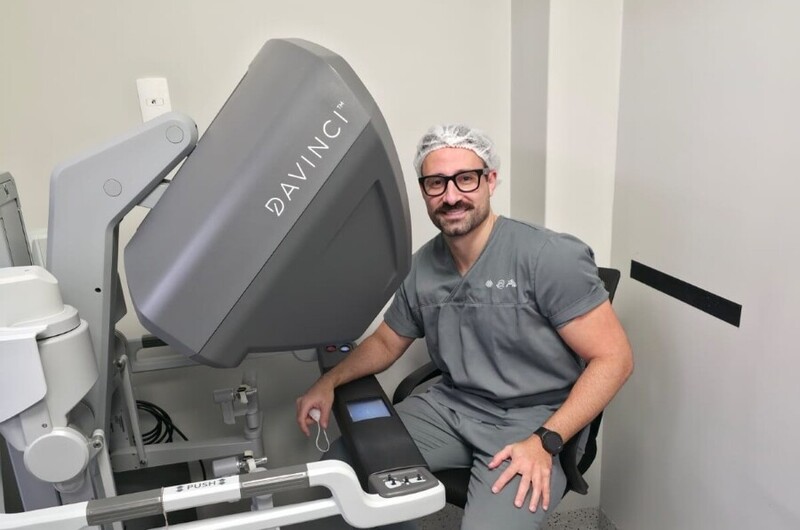 Cirurgia robótica eleva precisão na urologia e reduz sequelas no pós-operatório