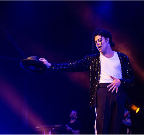 Rodrigo Teaser apresenta tributo a Michael Jackson em Criciúma nesta quinta-feira
