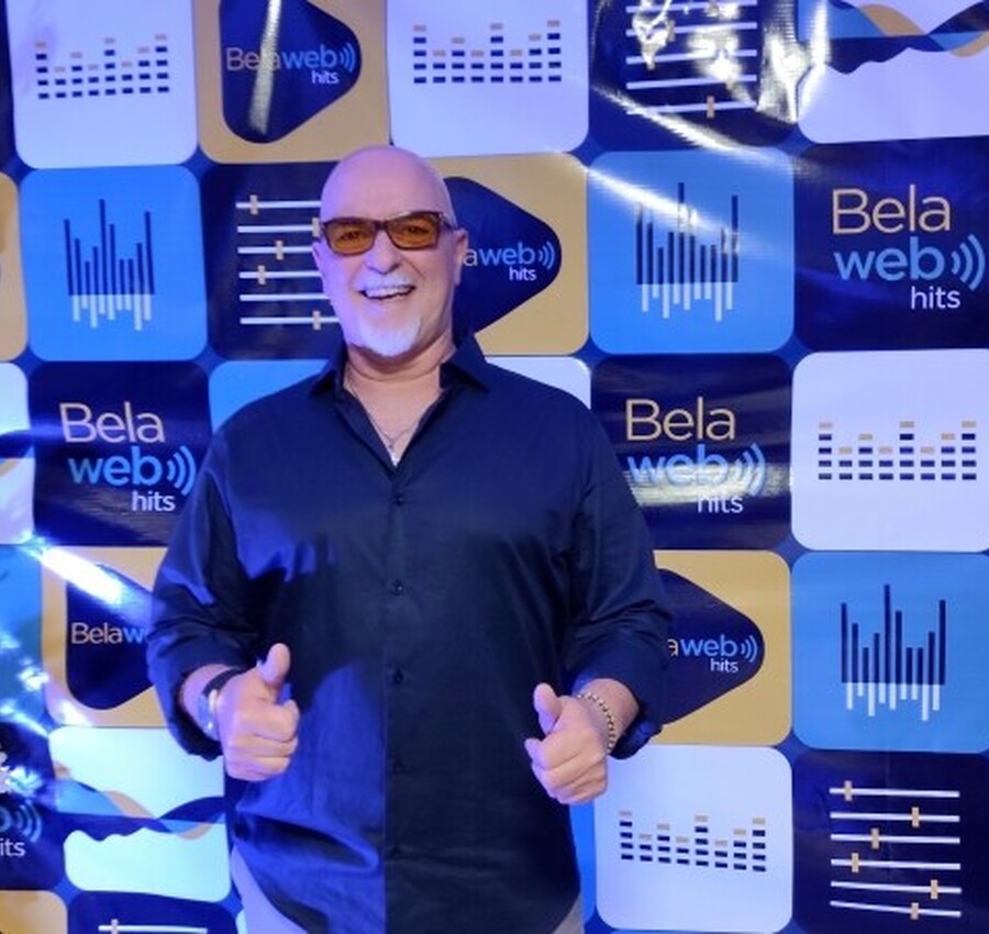 Bela Web Hits celebra 1 ano com mais de 300 mil acessos e festa em Araranguá