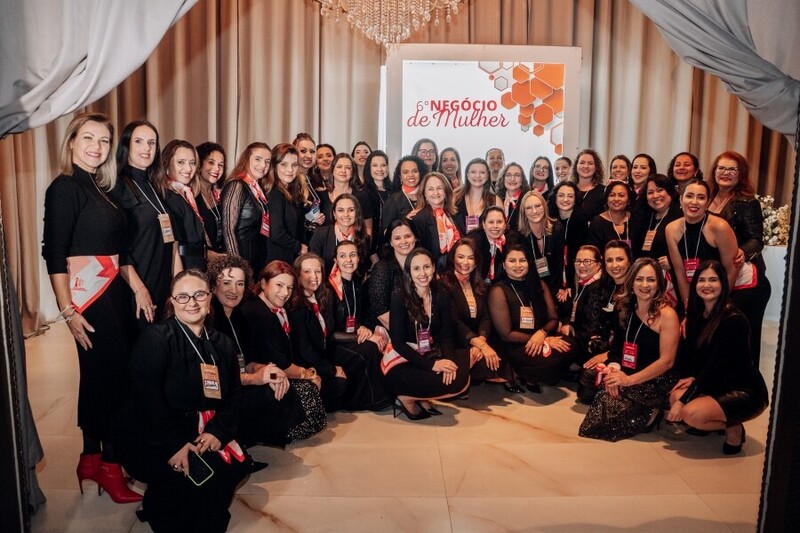 Negócio de Mulher reúne empresárias e lideranças femininas para noite de conexões e aprendizado