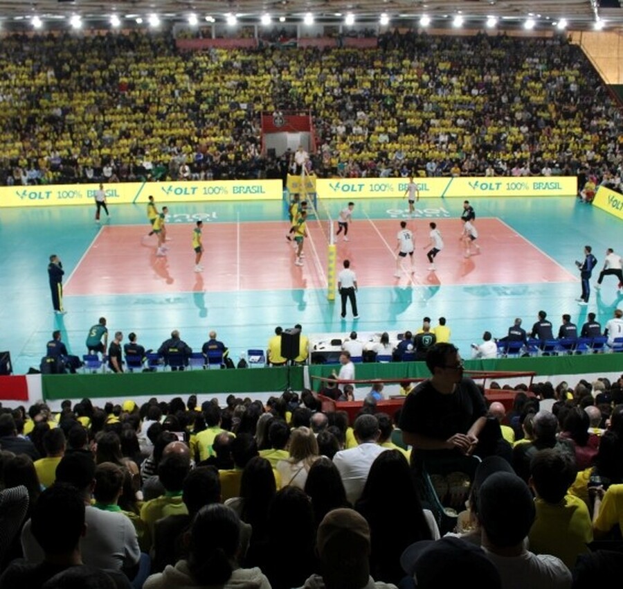 Ingressos à venda: Seleção Brasileira de Vôlei enfrenta o Chile em Criciúma e Tubarão