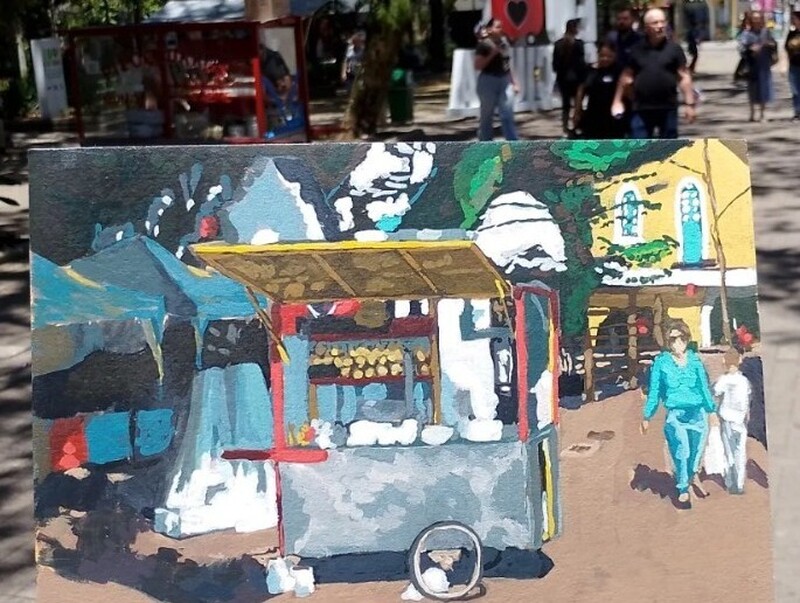 Exposição ''Retratos Urbanos'' transforma memórias e paisagens de Criciúma em arte