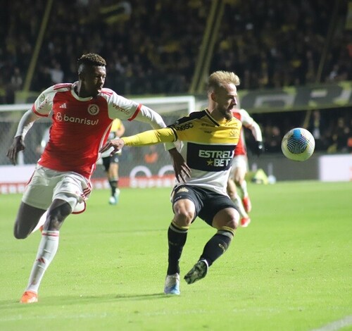 CBF define data dos jogos do Criciúma contra Inter e Cruzeiro