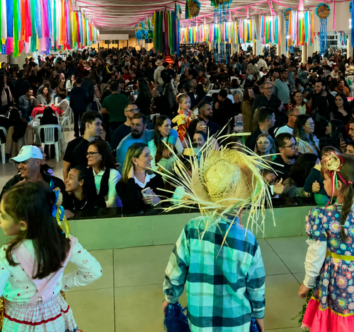 Quermesse reúne mais de 3 mil pessoas e celebra tradições em Cocal do Sul