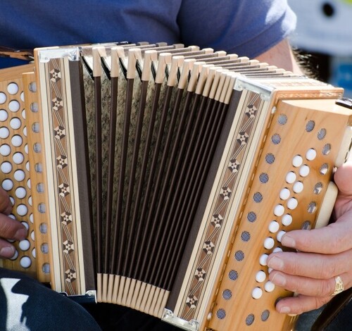 Nova Veneza abre inscrições para aulas gratuitas de acordeon; saiba como participar