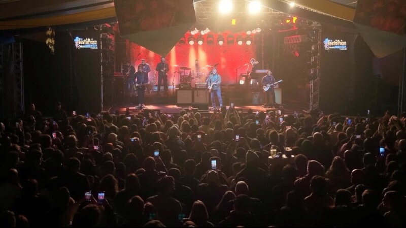Samuel Rosa reúne grande público no encerramento da 33ª Festa do Peixe