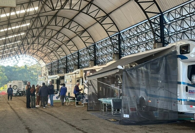 Encontro de motorhomes transforma Cocal do Sul em destino do turismo sobre rodas