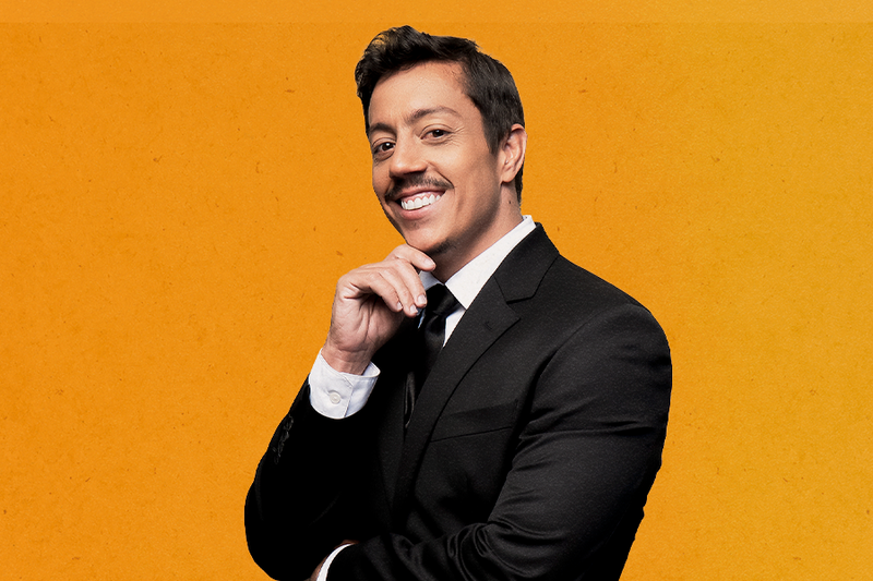 Renato Albani apresenta o stand-up ''Novo Show'' em Criciúma