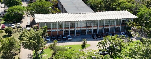 Concurso público em Santa Catarina abre 20 vagas com salário acima de R$ 11 mil
