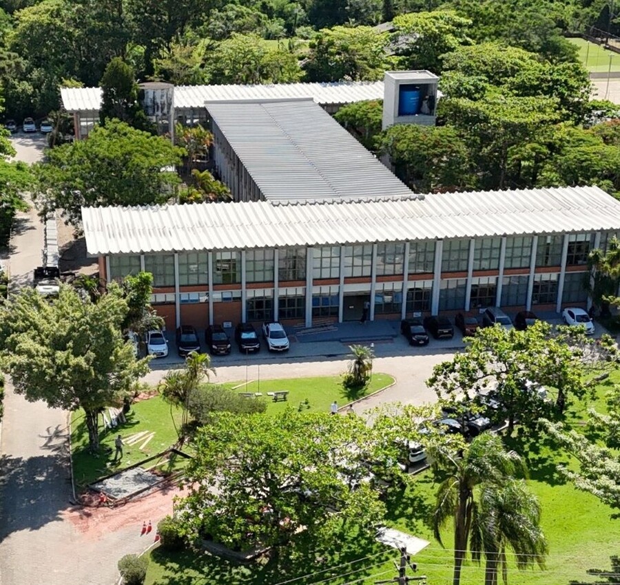 Concurso público em Santa Catarina abre 20 vagas com salário acima de R$ 11 mil