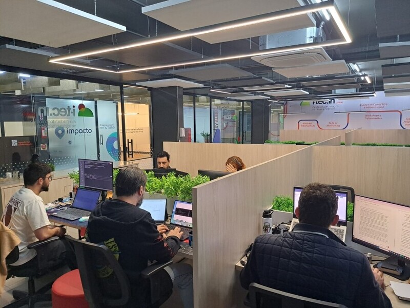Startup de Criciúma transforma a gestão da mídia exterior e amplia atuação pelo Brasil