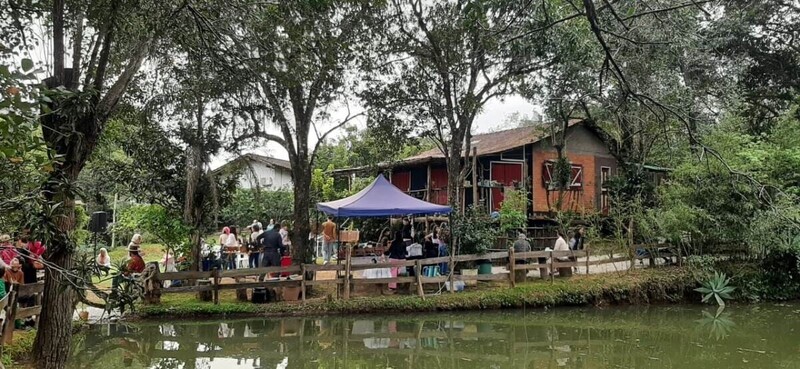 Feira Expressão Coletiva reúne arte e artesanato em Criciúma
