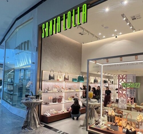 Santa Lolla inaugura loja com novo conceito no Nações Shopping