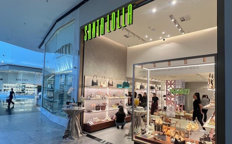 Santa Lolla inaugura loja com novo conceito no Nações Shopping