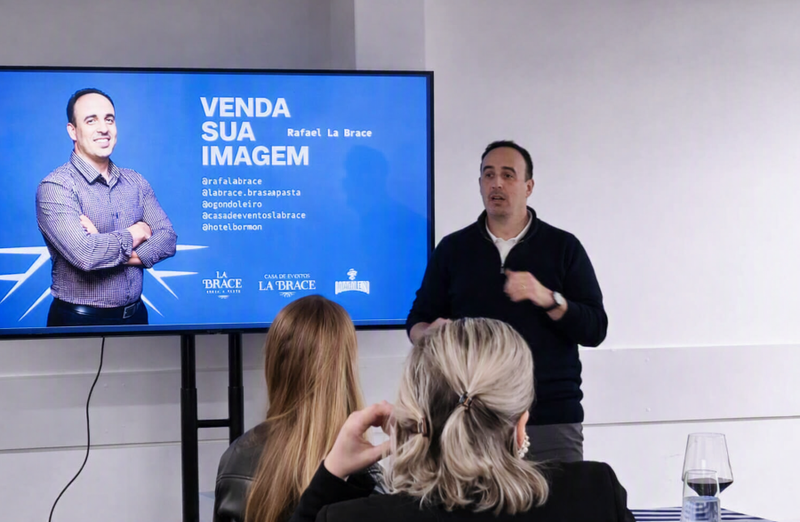Do gondoleiro ao empresário: Rafael Barbosa apresenta case La Brace ao Clube de Marketing da ACIC