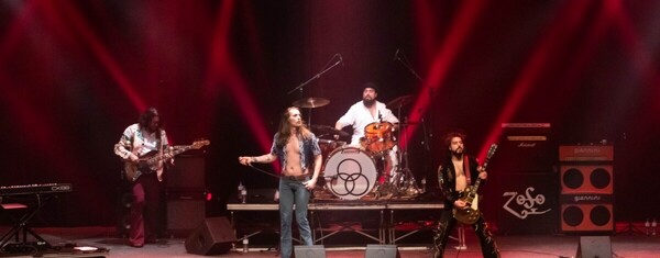 Presence Led Zeppelin revive clássicos do rock neste domingo em Criciúma