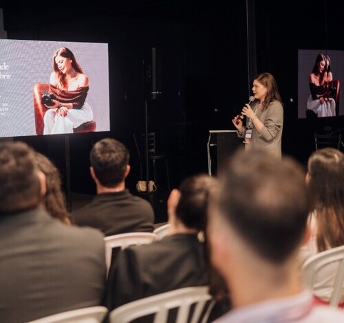 Relações humanas, autenticidade e tecnologia movimentam Palco Insights do SEI26