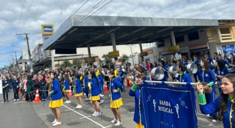 Cocal do Sul encerra Semana da Pátria com Desfile Cívico nesta segunda