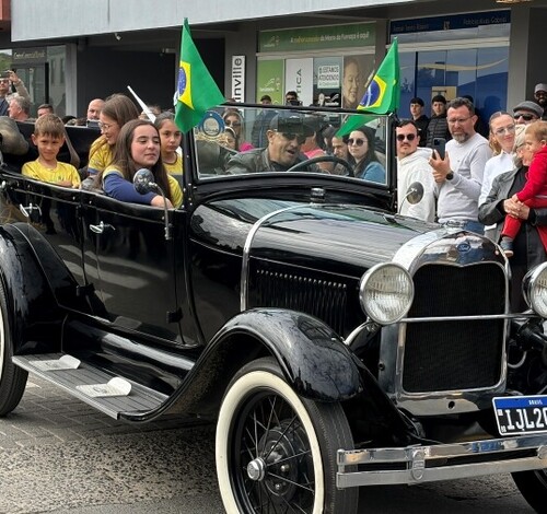 Morro da Fumaça: confira imagens do Desfile Cívico em celebração à Independência do Brasil 