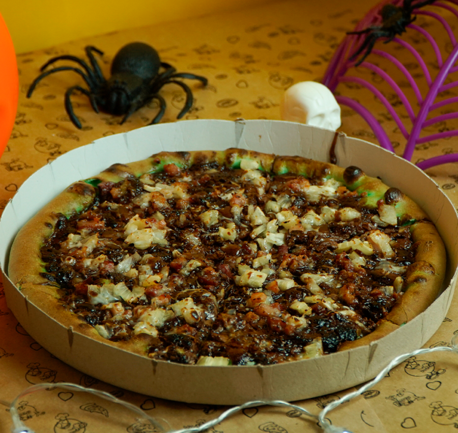 Promoção Halloween Dugas: garanta sua pizza ChocoBOO ou RIPlate com desconto
