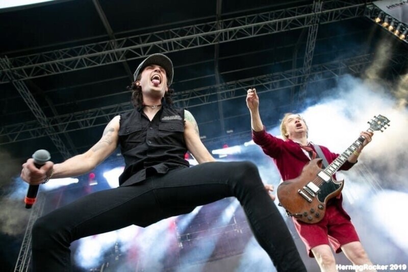 DC/UK: Criciúma recebe tributo internacional ao AC/DC; veja horário e ingressos