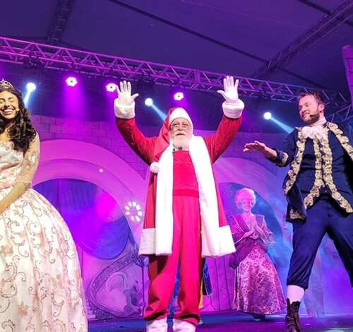 Chegada do Papai Noel no Farol Shopping