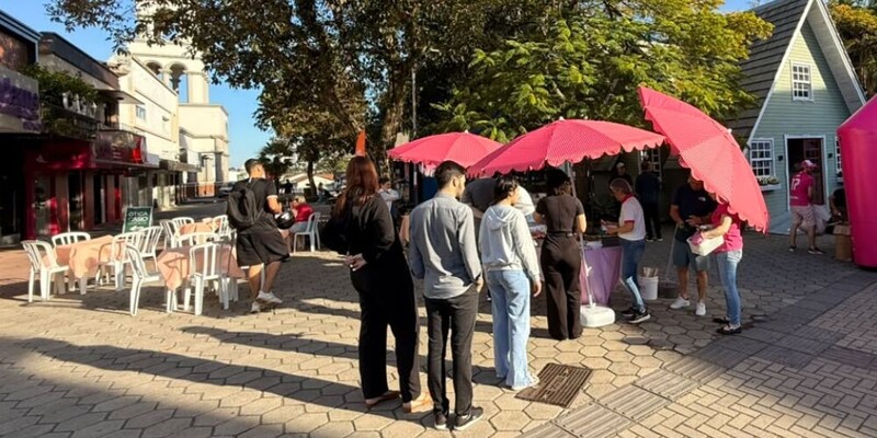 Festival da Primavera reúne flores, gastronomia e criatividade em Içara