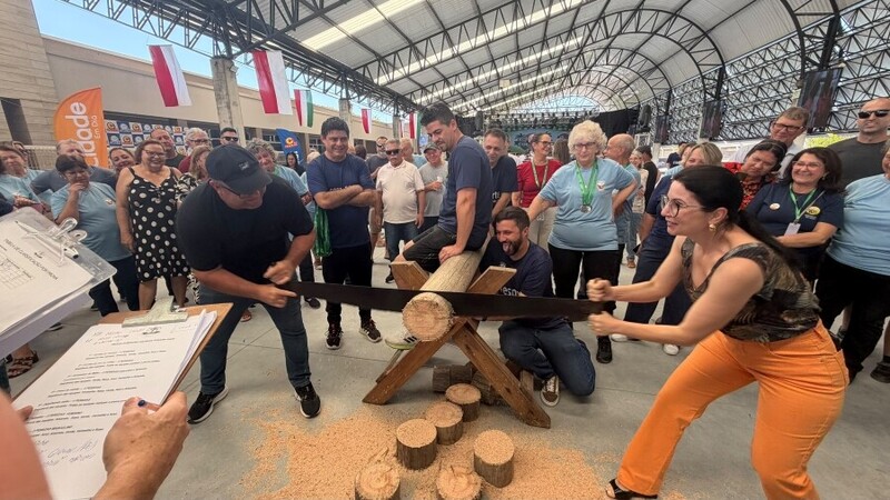 Olimpíadas Coloniais movimentam a CocalFest em Cocal do Sul